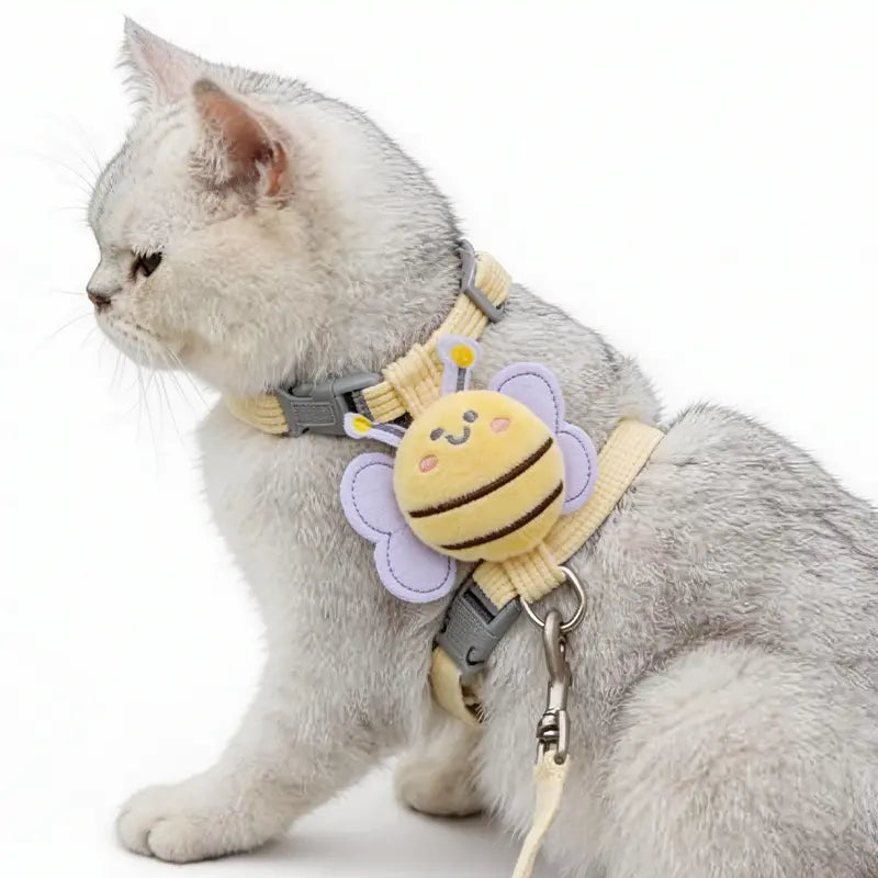 Ihubei Cat Bee Harness and Leash Set - Escape-Proof, Comfortable, Lightweight Pet Walking Harness with Sturdy Lock for Stress-Free Walks for Small to Large Cats